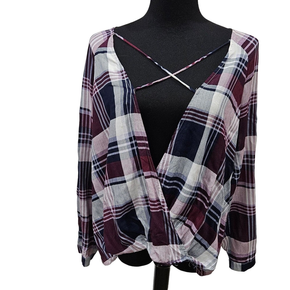 Umgee Plaid Twist Open Front Low Vneck Cottagecore Blue Red Top Size Medium